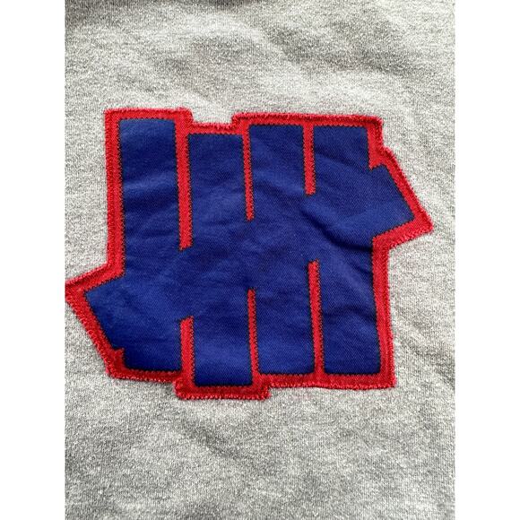 Undefeated Heather Gray Sweatshirt Blue Red Logo five strikes XXL Made In USA - Picture 3 of 7